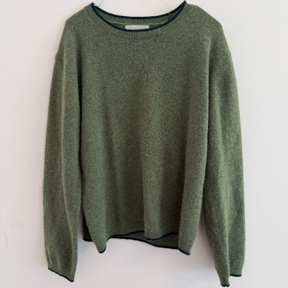 Bella Bliss Cashmere Sweater Size 12Y 12 Green Elbow Patches